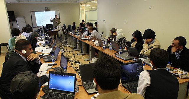 Google, la Alianza de Civilizaciones de las Naciones Unidas y el Instituto del Banco Mundial organizaron conjuntamente un entrenamiento único periodismo digital para los profesionales de los medios de comunicación árabes
