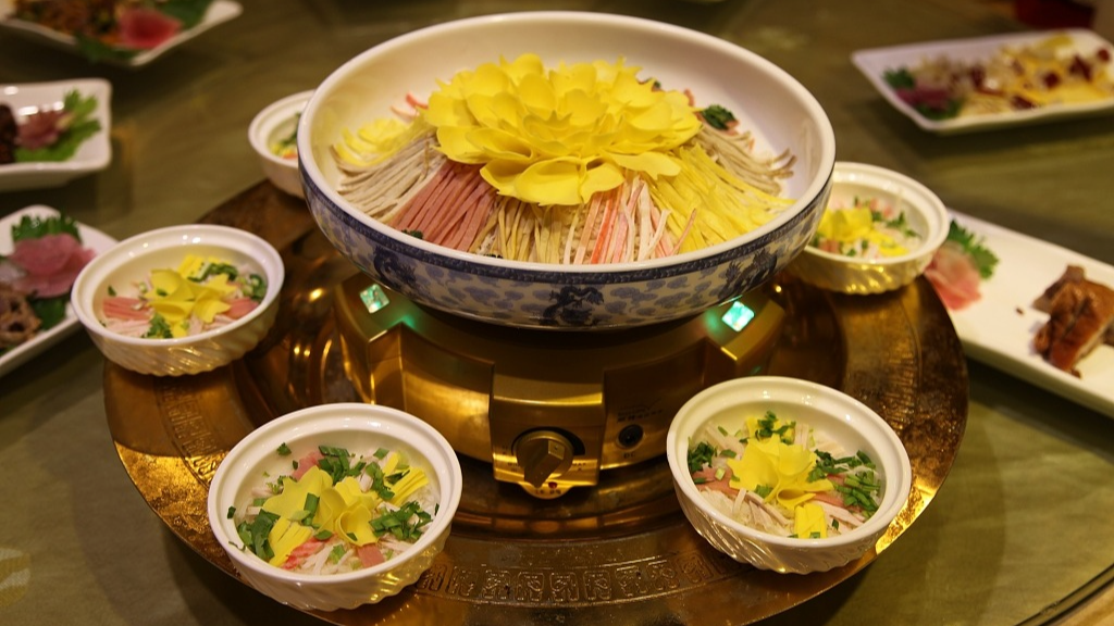 Luoyang: Banquete del Agua de la ciudad