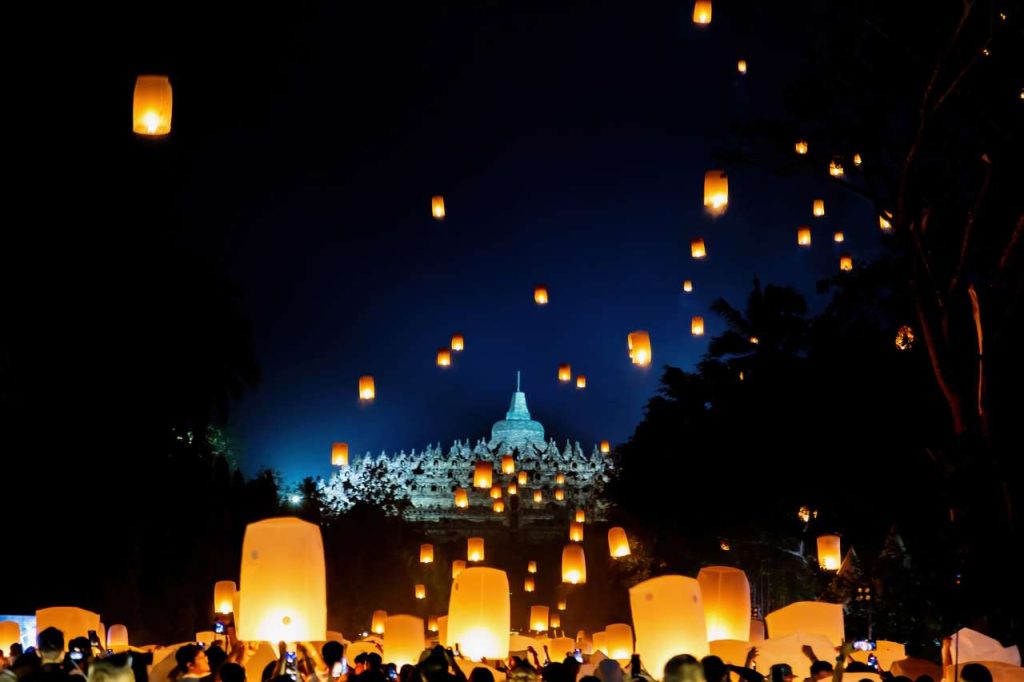 ¿QUÉ ES EL VESAK?