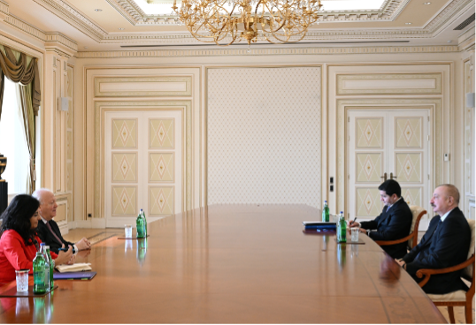 El Presidente de Azerbaiyán recibe al Secretario General Adjunto de la ONU 