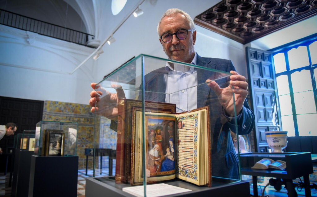 El Alcázar de Sevilla recopila los prodigios de los manuscritos iluminados