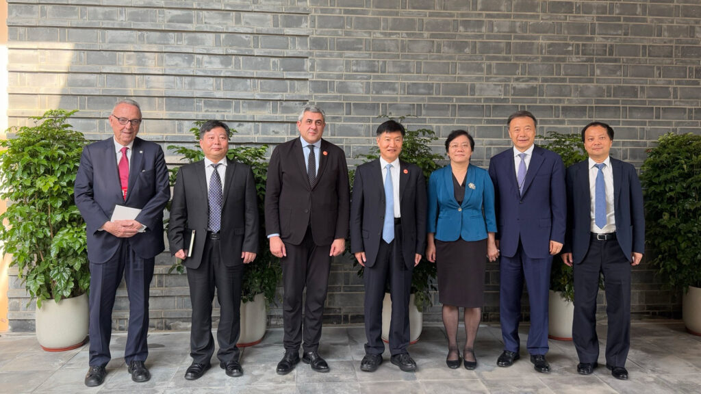 El Secretario General de ONU Turismo concluye una visita histórica a China, y consolida la cooperación turística mundial