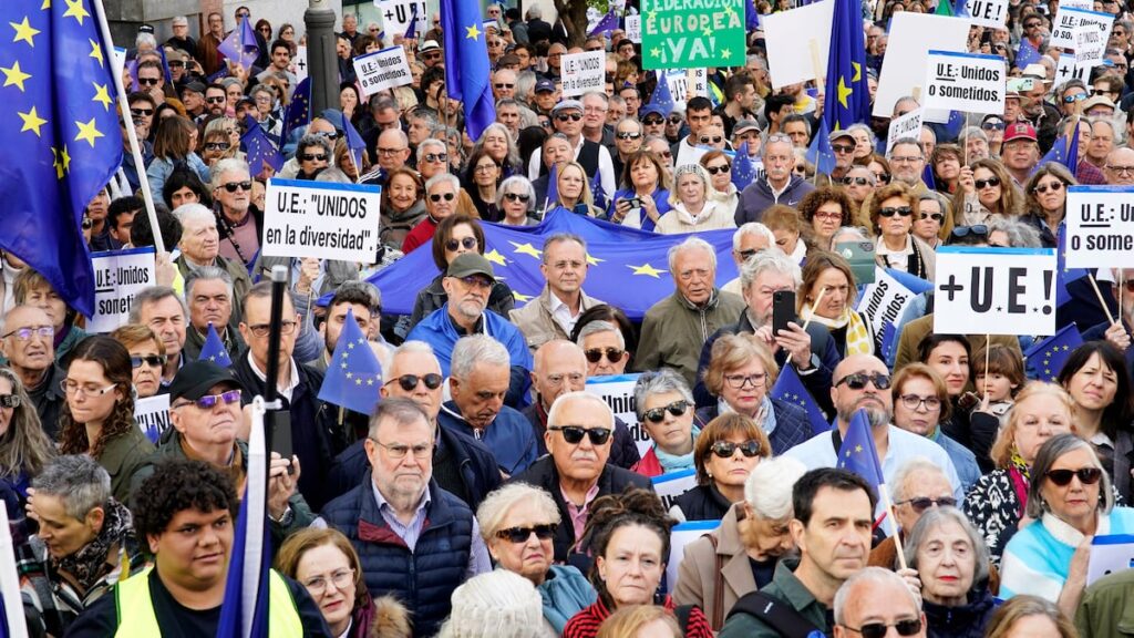 Concentración en Madrid a favor del proyecto europeo frente a la amenaza trumpista y autoritaria