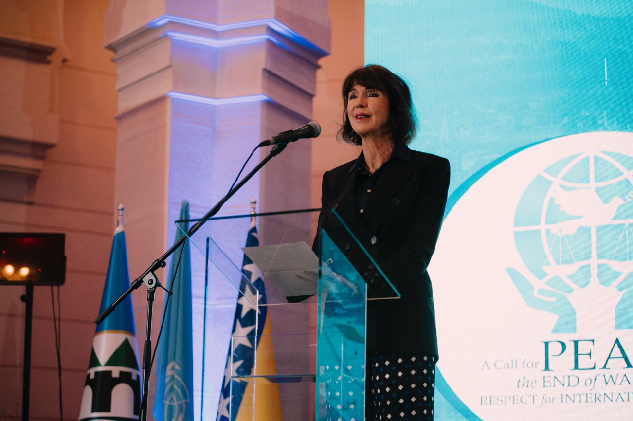 La Sra. Arnhild Spence, Coordinadora Residente de las Naciones Unidas en Bosnia y Herzegovina